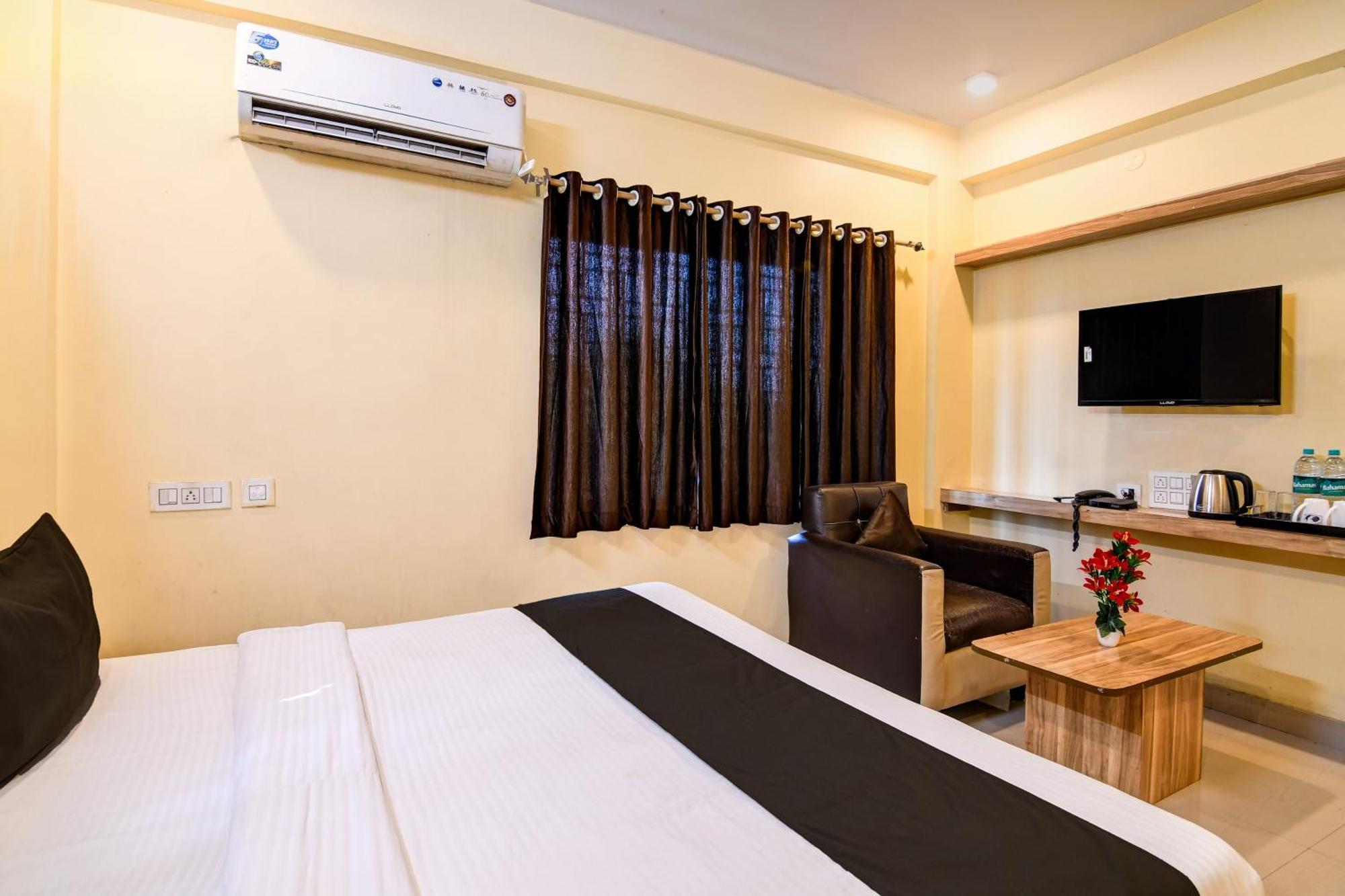 Hotel O Casa Astra Kalkutta Kültér fotó