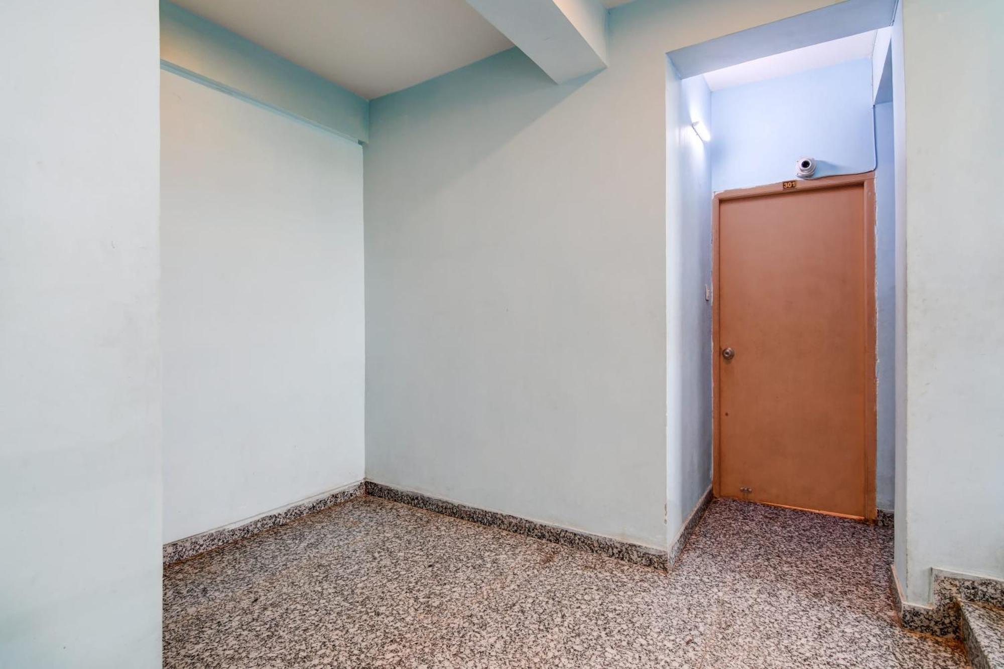 Hotel O Casa Astra Kalkutta Kültér fotó