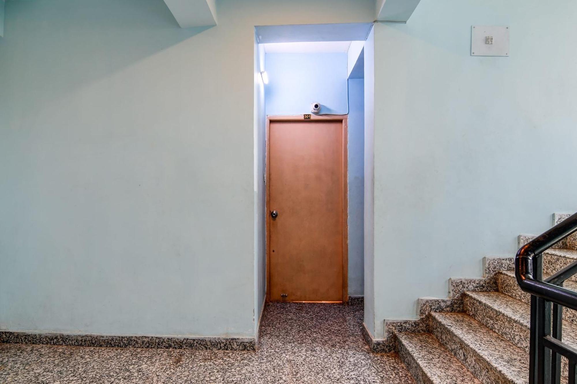 Hotel O Casa Astra Kalkutta Kültér fotó